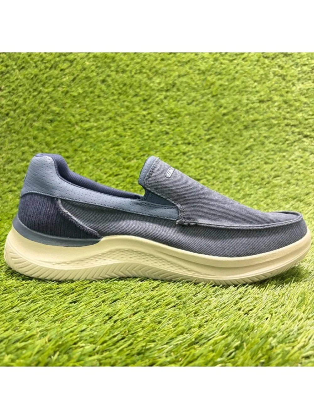 Skechers please review